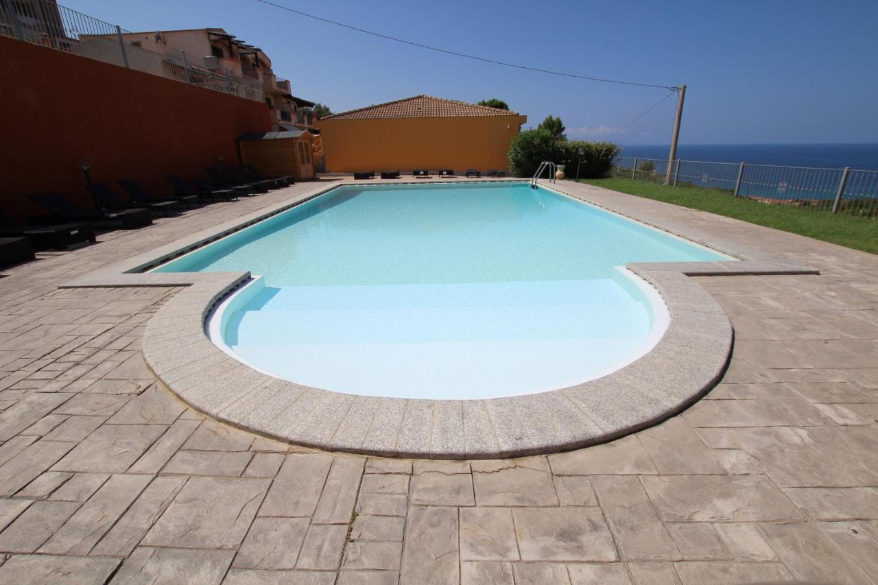 Casa Clami Apartment Кастелсардо Екстериор снимка